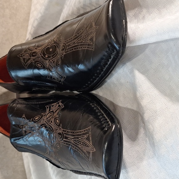 Robert Wayne Romeo Men's Black Leather Slip-On Shoes - Picture 4 of 11